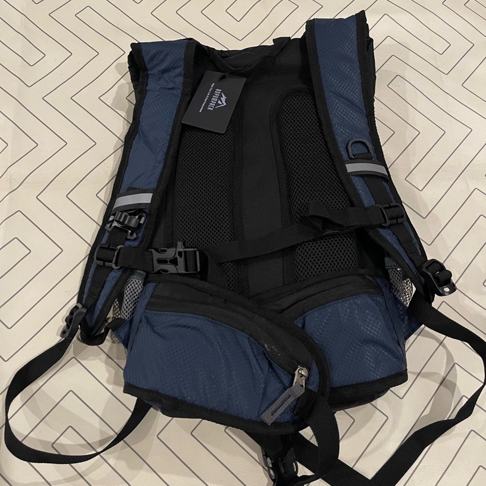 NWT Rupumpack Hydration Backpack - Picture 8 of 15